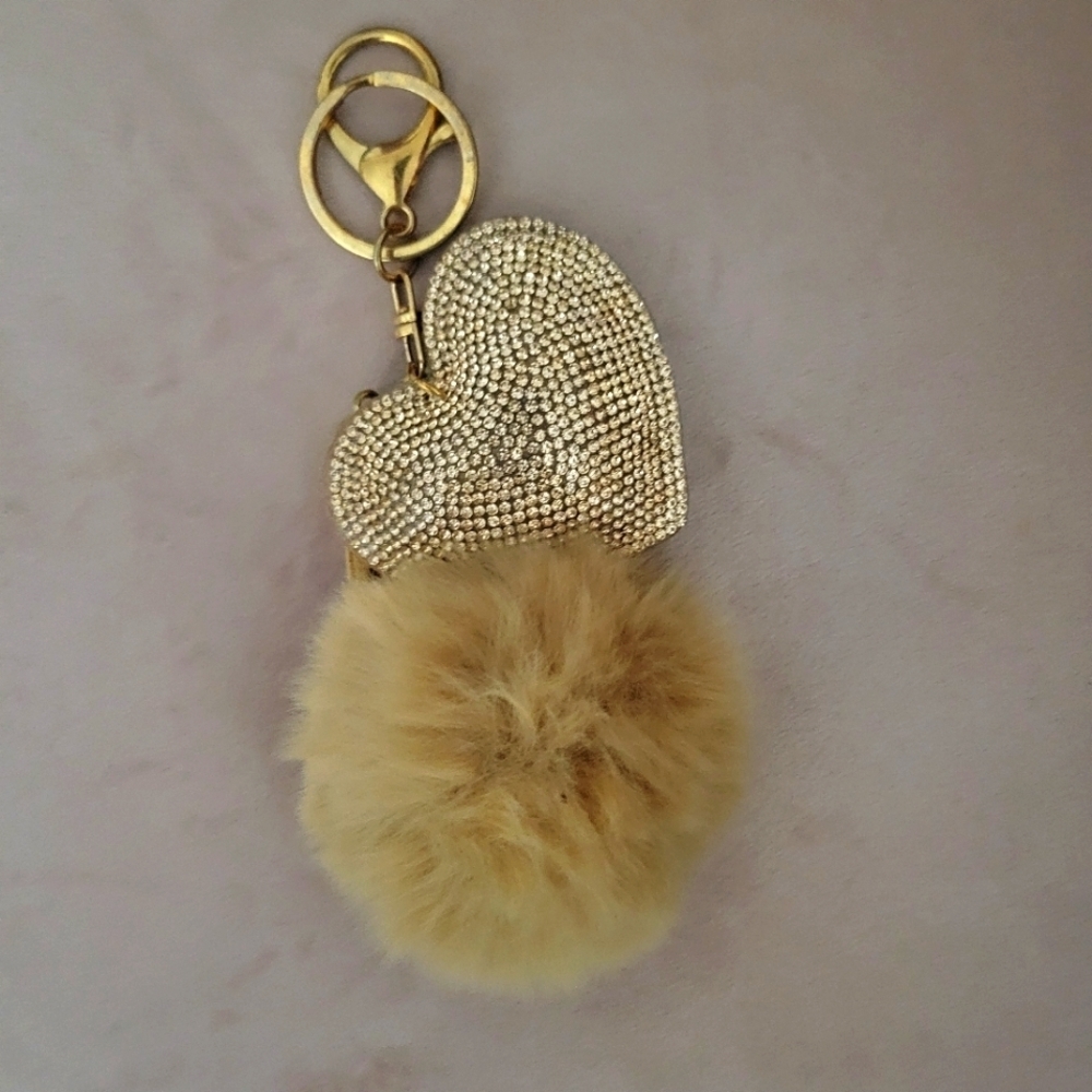 Heart Shaped Gold purse charm, with a pom, pom. - Picture 1 of 3